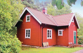 Отель Holiday home Körunda Ösmo  Ёсму